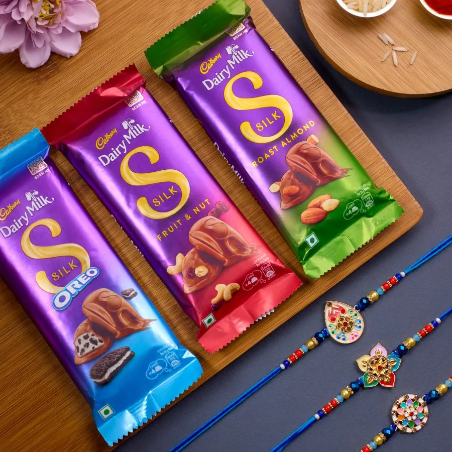 Festive Kundan Rakhi & Chocolate Bliss