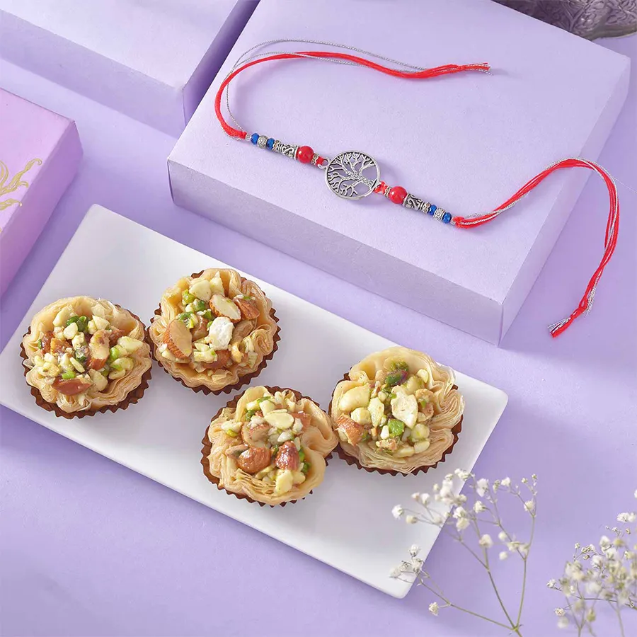 Rakhi & Baklava Gift Combo